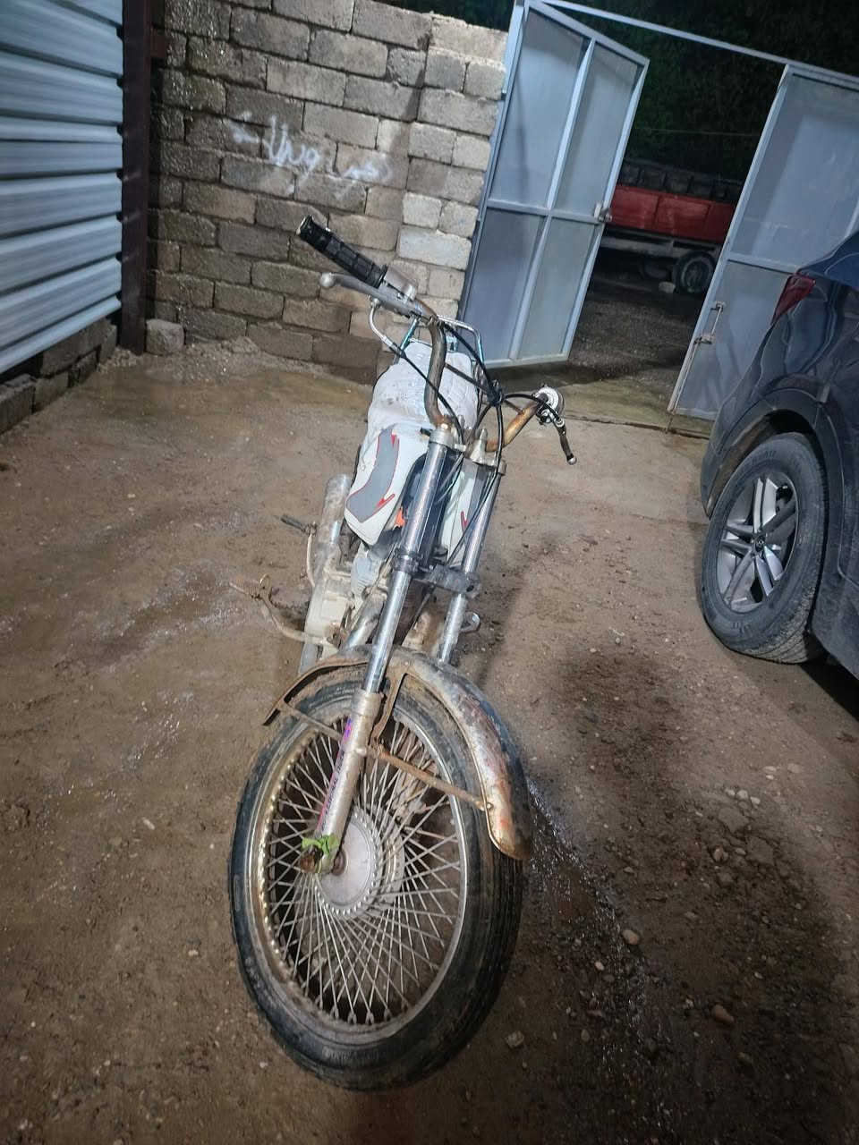 السلام عليكم ماطور للبيع موديل 2017نشاطه فول السعر 150وبي مجال مكني حمام العليل ***********
