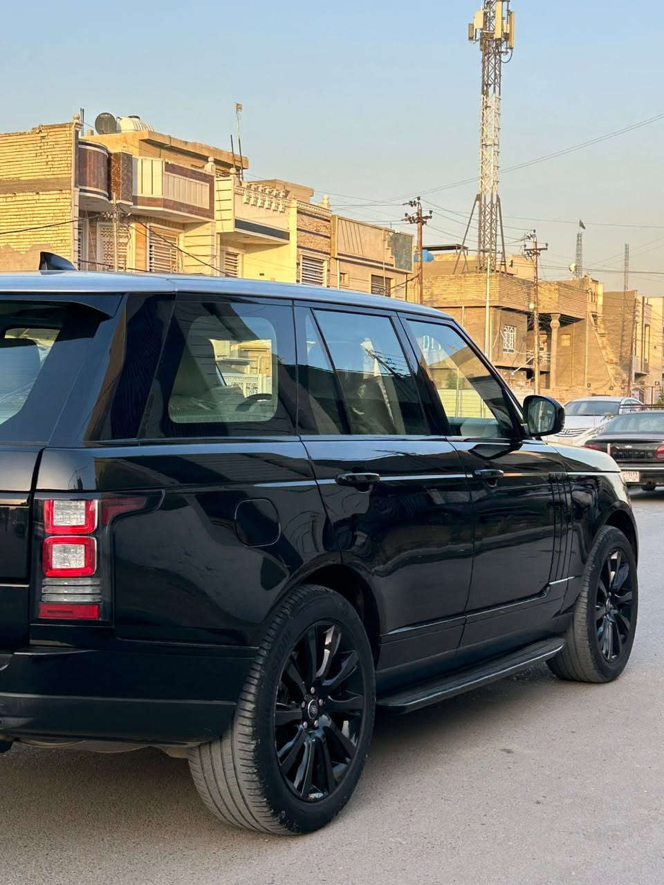 رانج موديل 2017 خليجي شركة سردار مكفوله كفاله عامه ماشيه80 بيع او مراوس حسب القناعه السعر 38 الف دولار اي ستفسار ***********
