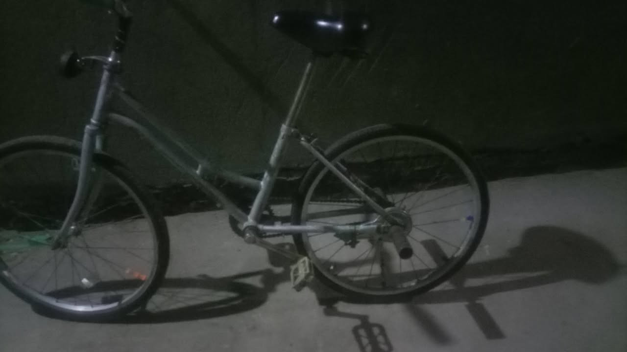 السلام عليكم بايسكل للبيع حجم 22 سعر 35 يريد يراسلني على الخاص الموالي المسيب طريقم


**إذا كنت صاحب هذا الإعلان وتريد حذفه لأي سبب، رجاءا أرسل رسالة إلى الدعم الفني**