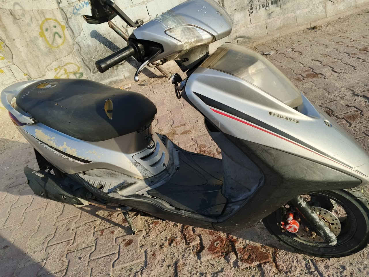 سلام عليكم ورحمه الله دراجه بريز تجي تفحص وتوديه وين ماكن اوراق أصولي من الوكيل *********** بغداد مدينه الصدر بغداد, العراق
