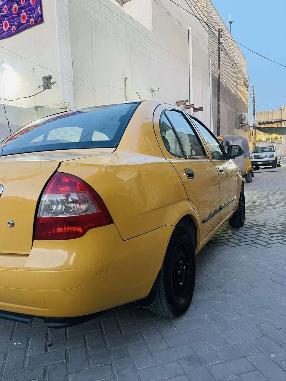 سلام عليكم سياره طيبه موديل 2017 مكينه بيها تنقيص شي قليل سنويه 2029 بيها ضربه باب و جاملغ امامي بدون تبديل المكان المعامل العماري السعر 40 بيها مجال اتصال ***********
