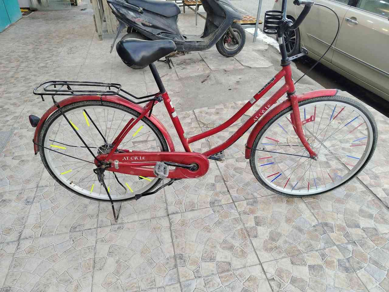 سلام عليكم بايسكل للبيع موديل ٢٤ شراي تعال خاص اهلا وسهلا بيك او أتصل على الرقم ***********
