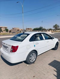 أوبترا • ٢٠١١ • ضربة أمامية