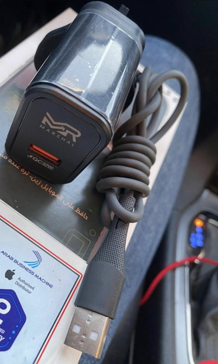 ايفون 16 برو ماكس
السعر 825،000 الف وبي مجال 
عربي شرق اوسط ضمان ABM
بطارية 🔋 93‎%‎ 
الجهاز مستبدل شاشة تجاري 
وايضاً انكسر مرة ثانية 
ابيع الجهاز على وضعة بدون تصليح 
الشاشة فقط فطر بدون اي خطوط او سواد بالشاشة 
وعلى اثر الصدمة الاخيرة توقفت السماعة العليا والفيس ايدي عن العمل بسبب قطع في الشريط حسب الفحص من قبل مركز صيانة 

مكاني بغداد حي القاهرة 
*********** اتصال ☎️ 
واتساب 📞
