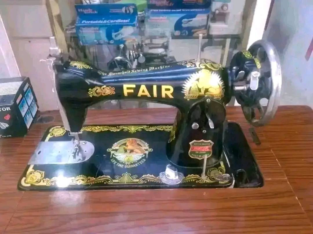 تنزيلات مكاين اصليات مع ميز رجل السعر 100 قفل تشتغل كهرباء ورجل العنوان بغداد القاهرة متوفر توصيل كل محافظات العراق للحجز خاص


**إذا كنت صاحب هذا الإعلان وتريد حذفه لأي سبب، رجاءا أرسل رسالة إلى الدعم الفني**