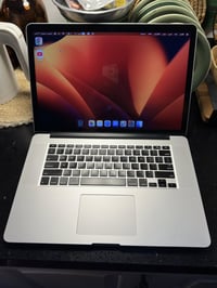 MacBook Pro 2015 i7  Ram 16  Ssd256 15 inch macOS Ventura 13.7.8 جهاز ...