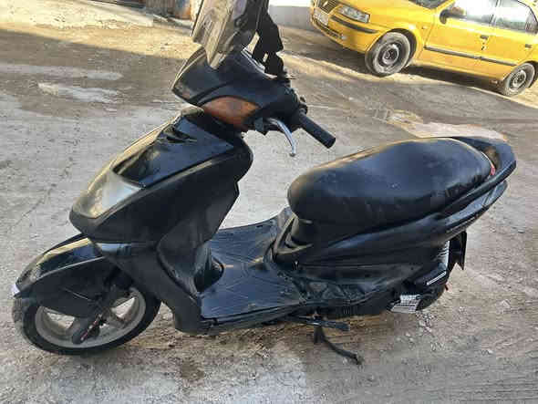 سكنس نثيه 110 مكينه خرسه بوشه 58 كلجات جدد شعله معدل  هندر سلف كوله شغاله  نقص قفل جنطه فقط سعر 450 مكاني الحريه دراجه مصبوغه جماليه مكاني الحريه ***********
