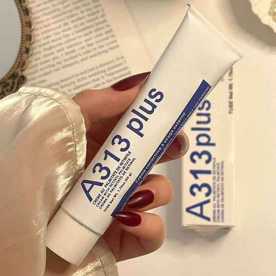 المنتج #الأكثر_طلباً واللي البنات دايماً يدورون عليه!
بديل الحقن للنضارة الفورية 💉✨
يعالج التصبغات، التجاعيد، وآثار التعب عالوجه!

🌟 عصارة A313 ريتينول الفرنسية 🇫🇷 – أقوى علاج لتجديد خلايا البشرة!
A313 Creme Au Palmitate De Retinyle Crème Correctrice

كريم فيتامين A 💊
الأطباء يوصون بيه لعلاج:
✅ تهيّج الجلد
✅ التجاعيد
✅ آثار الشمس
✅ حب الشباب
✅ التصبغات

شنو يسوي؟
🔹 يحفّز البشرة تنتج كولاجين
🔹 يسرّع تجديد خلايا الجلد
🔹 ينظّف المسامات ويقلل حجمها
🔹 يخلي بشرتج صافية، مشدودة، وبيها لمعة صحية ✨

💥 يعني بكل اختصار:
وجهج يرجع يلمع مثل المراية وبدون حقن أو فلتر! 😍

📍 ملاحظة مهمة:
ممنوع استخدامه للحامل أو المرضع ❌

السعر 20 الاف وتوصيل مجاني لجميع المحافظات العراق بغداد, العراق


**إذا كنت صاحب هذا الإعلان وتريد حذفه لأي سبب، رجاءا أرسل رسالة إلى الدعم الفني**