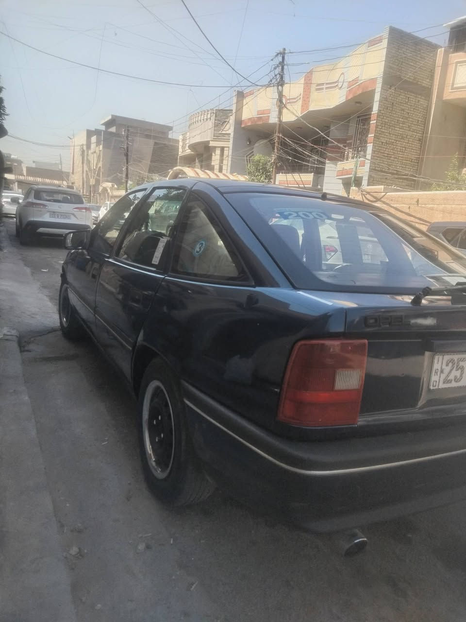 السلام عليكم
للبيع اوبل فكتره حجم 20 سياره بلاديه موديل 92 رقم انكليزي
كير عادي جام امامي اوتماتيك شاشه كبيره دمام كبير بالصندوك فتحه سلايت  تخم تاير بيها بس مشط استيرن بي نضوح
السعر 35
العنوان بغداد القاهره
اتصال او واتساب
***********
***********
