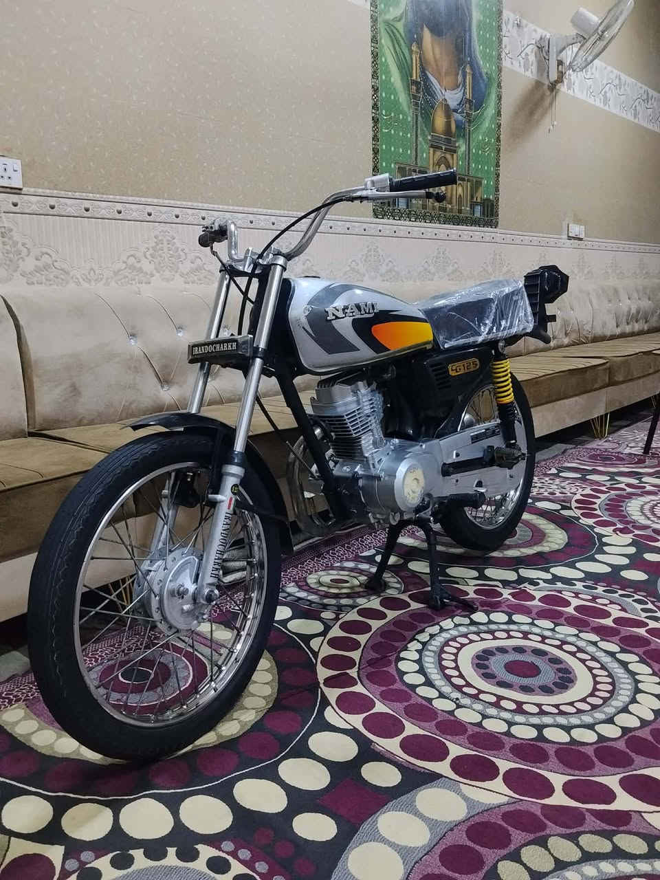 سلام 👋عليكم دراجه يراني للبيع كلك معمرهه على ايدي مكفوله من سرقه درجه حلوه ما نقصه شي لا دخن ولا تنقص
مكان كربلاء  سعر ستفسار خاص شراي تصل ***********
