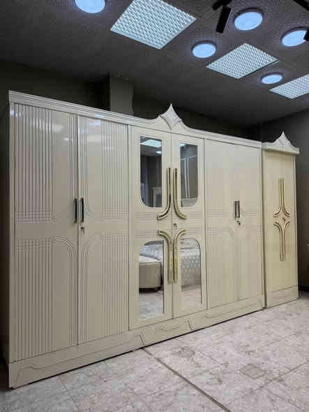 💰 السعر: مليون دينار فقط – غرفة جديدة وجاهزة
📞 للحجز والاستفسار واتساب: ***********

🛏️ غرفة نوم فخمة – خشب خفيف سوكي / درجة اقتصادية – طابق واحد
• داخل معاكس 3ملم – خارج تحفير SNS انديف 5ملم
• صبغ حراري درجة أولى
• كنتور 6 أبواب – 9 قطع كاملة
• سرير بلاويد أسود (6 أرجل)
• قياس الكنتور: ارتفاع 2.40 × عرض 3.20

✨ الإضافات:
• دوشك: 135 ألف
• شازلون مقعد: 50 ألف
• شازلون مخزن: 75 ألف
• طابورية: 15 ألف
• زاوية تصميم كنتوري بنفس ارتفاع الكنتور

🛠️ فحص قبل الاستلام

🚚 التوصيل:
• بغداد: توصيل وشد مجاني (الأطراف 50 ألف)
• المحافظات: حسب البعد
