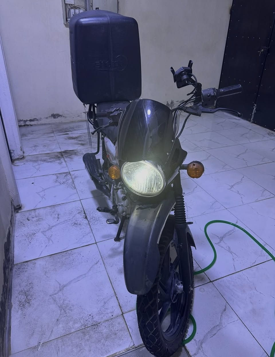 سلام عليكم بوكسر 23للبيع او مراوس بيراني بس صوط بلمحرك مابيها شي تمشيك خير من الله موجود خاص


**إذا كنت صاحب هذا الإعلان وتريد حذفه لأي سبب، رجاءا أرسل رسالة إلى الدعم الفني**