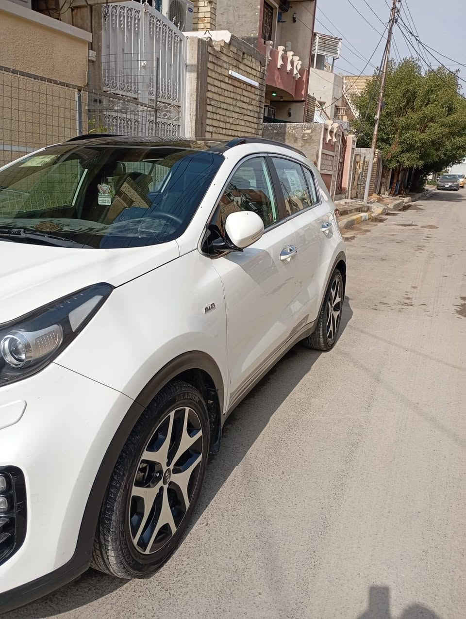 السلام عليكم 🤍🙏🏻
للبيع كيا سبورتج 2018 خليجي جي تي لاين
سياره مكفوله كفاله عامه من الدعاميه للدعاميه كفاله🩶
رقم بغداد الانكليزي الجديد فحص وهزه وسنويه جديدة 🙏🏻
بلاديه على وضع الشركه 🤍
ماشيه:109KM الف فقط🚘
مواصفات الجي تي لاين الفول 1/1 👋🏻
بنوراما +كشنات جلد لونين جوزي واسود+ تربيد قطعتين 
بصمة ابواب  عدد 2وتشغيل + جنطة كهرباء+ كشنات الأماميه كهرباء وضعيات مختلفة + تحكمات موقود جهتين + شفتات بالمقود+ شاحن وايرايس+ حساسات لايت + حساسات ماسحات+ مرأة تعميم اوتو + بلاجكتور زنون مربعات+ كشاف نهاري زنون
 مري شفط + حساسات امامي خلفي بالدعاميات+ شاشة كبيرة دمام سماعات خلفي وسستم صوت 
حجم المحرك 2400+ هند بريك بصمة
 يدات نيكل+ ستيرن حرف D رياضي
 كاميرا دواره
نظام مانع انزلاق+  نظام نزول منحدرات
السيارة فور ويل ((السعر 190 بيها مجال بسيط ...للأستفسار *********** العنوان بغداد الكرخ
