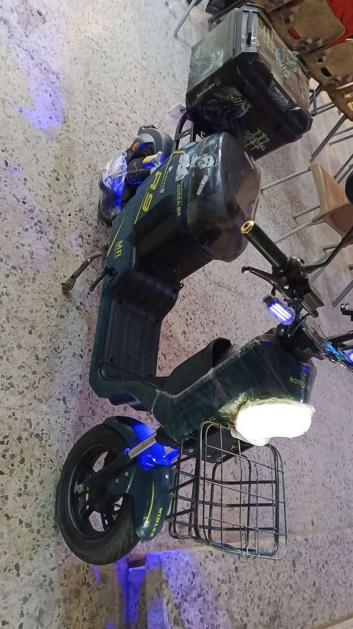 ار 9 للبيع نضيف جديد بعده
*********** بي واتساب
