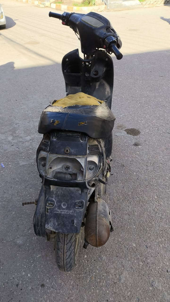 السلام عليكم 
دراجه منغولي فحل شغاله مكينه مفتوحه ناعمه وحلوه  السعر 150 وبيه مجال عنوان ناصريه مركز


**إذا كنت صاحب هذا الإعلان وتريد حذفه لأي سبب، رجاءا أرسل رسالة إلى الدعم الفني**