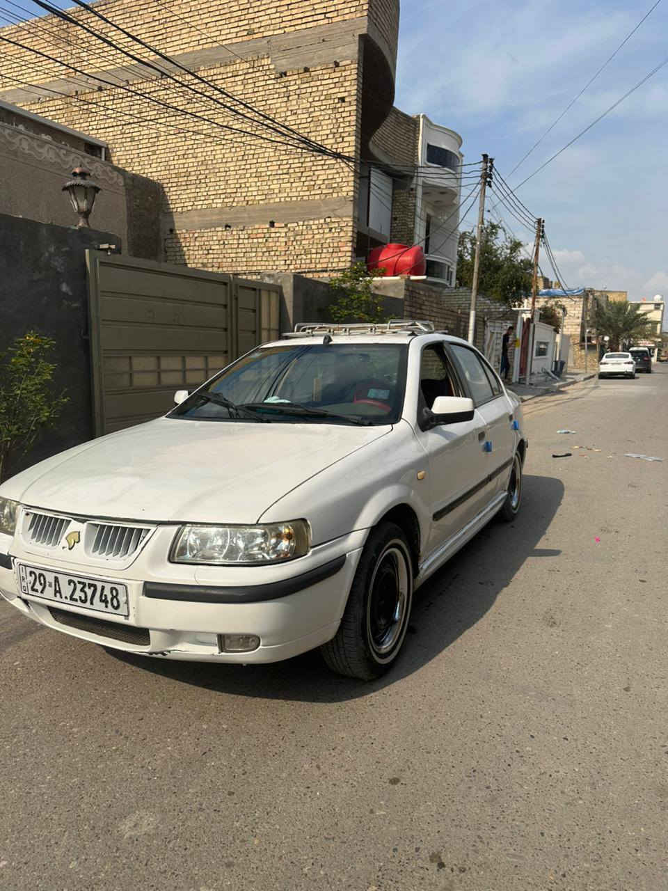 السلام عليكم سمند مديل 11سياره جديده وجاهزه من كلشي بس واير مال كمبريسر فقط سياره كامله من كلشي رقم واسط انكليزي سنويه لل30 وبسمي  مكينه وكير جدد ارضيه جلد كشنات جدد سياره جديد ‏‪***********‬‏ مكان سياره بغداد
