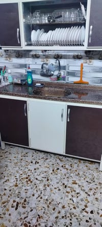 للبيع غراض بيت الطلب خاص 07709831105