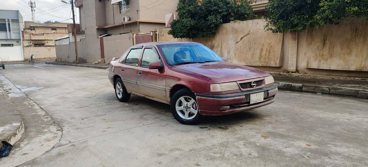 اوبل فكتره حجم 20 موديل 92. تنتا سلايت قفل مركزي صبق جماليه مال تقحيل بدون ضرر شرط محرك شرط قرفه.رقم نينوه  جديده شرط تحويل السعر 43 وبيهاا مجال ***********
