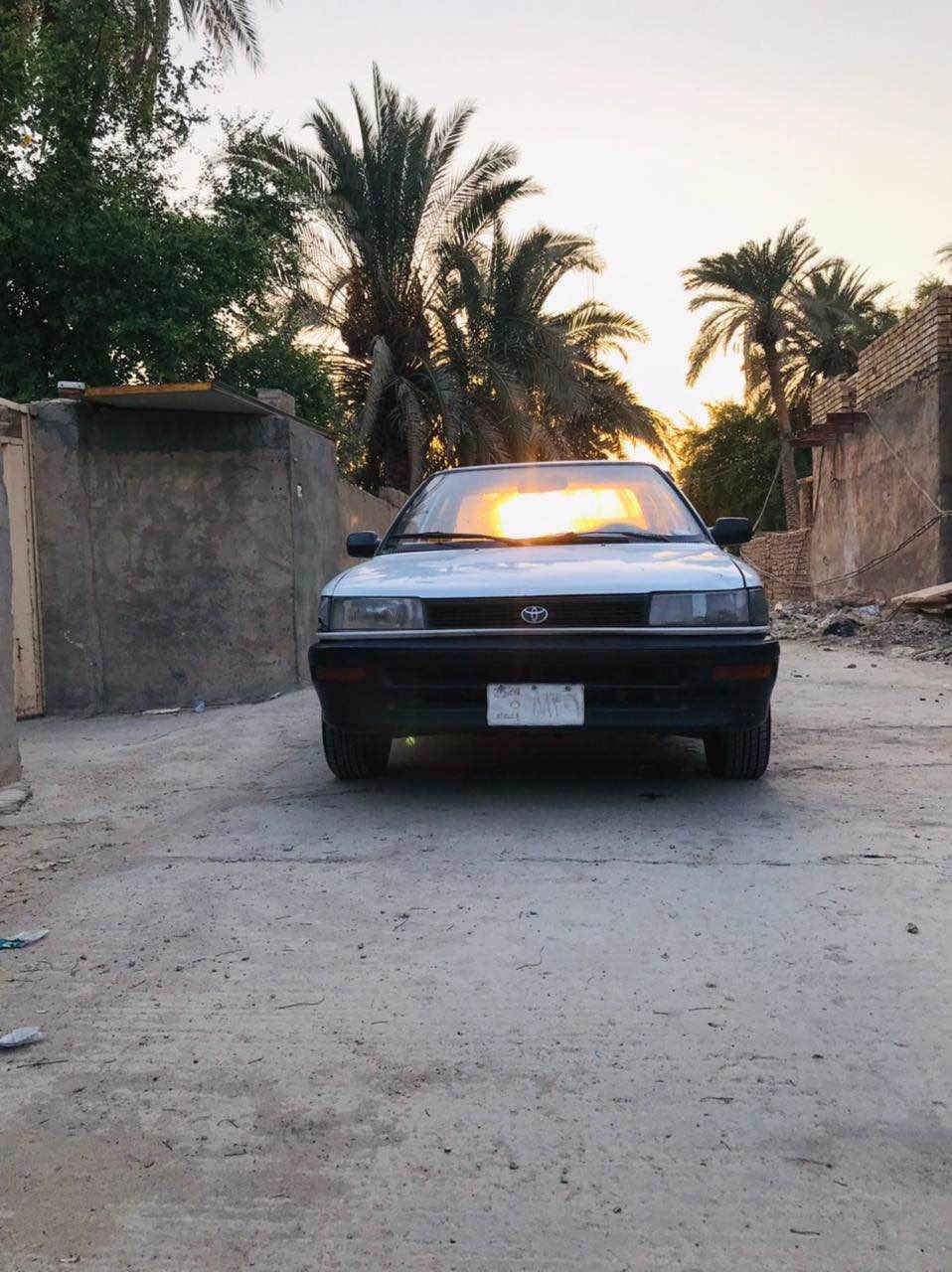 تويوته كورولا  للبيع موديل            ١٩٩٢ سياره جاهزه محرك كير حداديه تخم تاير كهربائيات السياره جاهزه من كلشي رقم بغداد صدامي السياره فول عادي السعر ٣٢$ مكان السياره نجف *********** النجف, العراق
