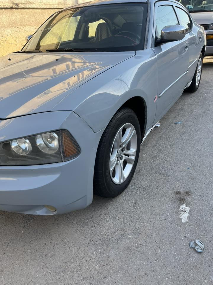 جارجر. مديل عشره.  محرك كير جديد حداديه كهربائيات كلها ع شغاله ع البلااد رقم  دولي بصره بسمي  
سعر. 110                     ***********
