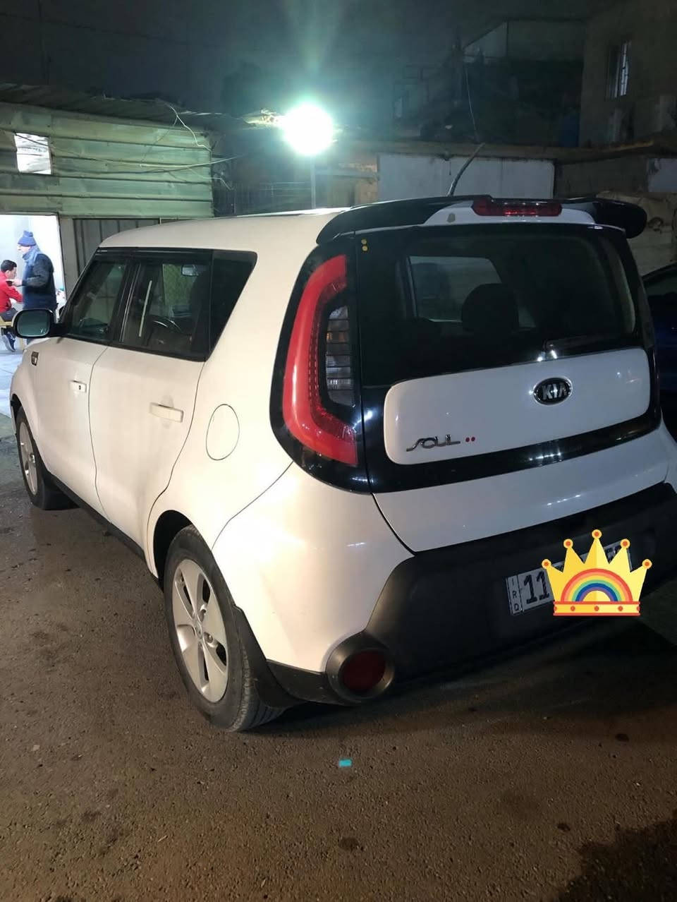 كيا صول 2016 وارد أمريكي صور الحادث بالمنشور مبدل بنيد ودعامية بلادي بدون صبغ يعني السيارة مابيها صبغ وبدون ايرباگ وبدون دواخل محرك 1600 gdi ماشية 72 رقم بغداد الجديد والسنوية بإسمي شخصياً لغاية 2030 بيها كامرات خلفية وأمامية والسيارة جاهزة من كل شي 100/100 سعرها 108 ورقة ومجالها بسيط جداً الشراي يتصل لا تراسل عالخاص لان مغلق للإتصال *********** مكاني بغداد الجديدة أو الزعفرانية
