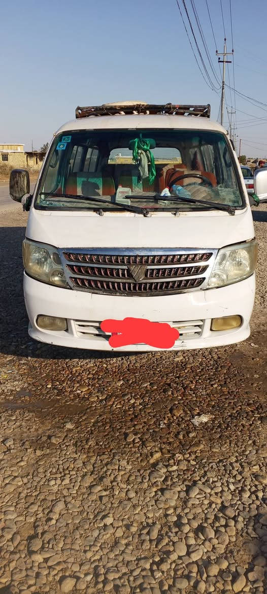 سلام عليكم سياره فتون مكينه مكفوله دوشمه جديد رقم نكليسي بسمي ٢٠١٢ مكان بل رفاعي *********** مراوس بتكسي نتره
