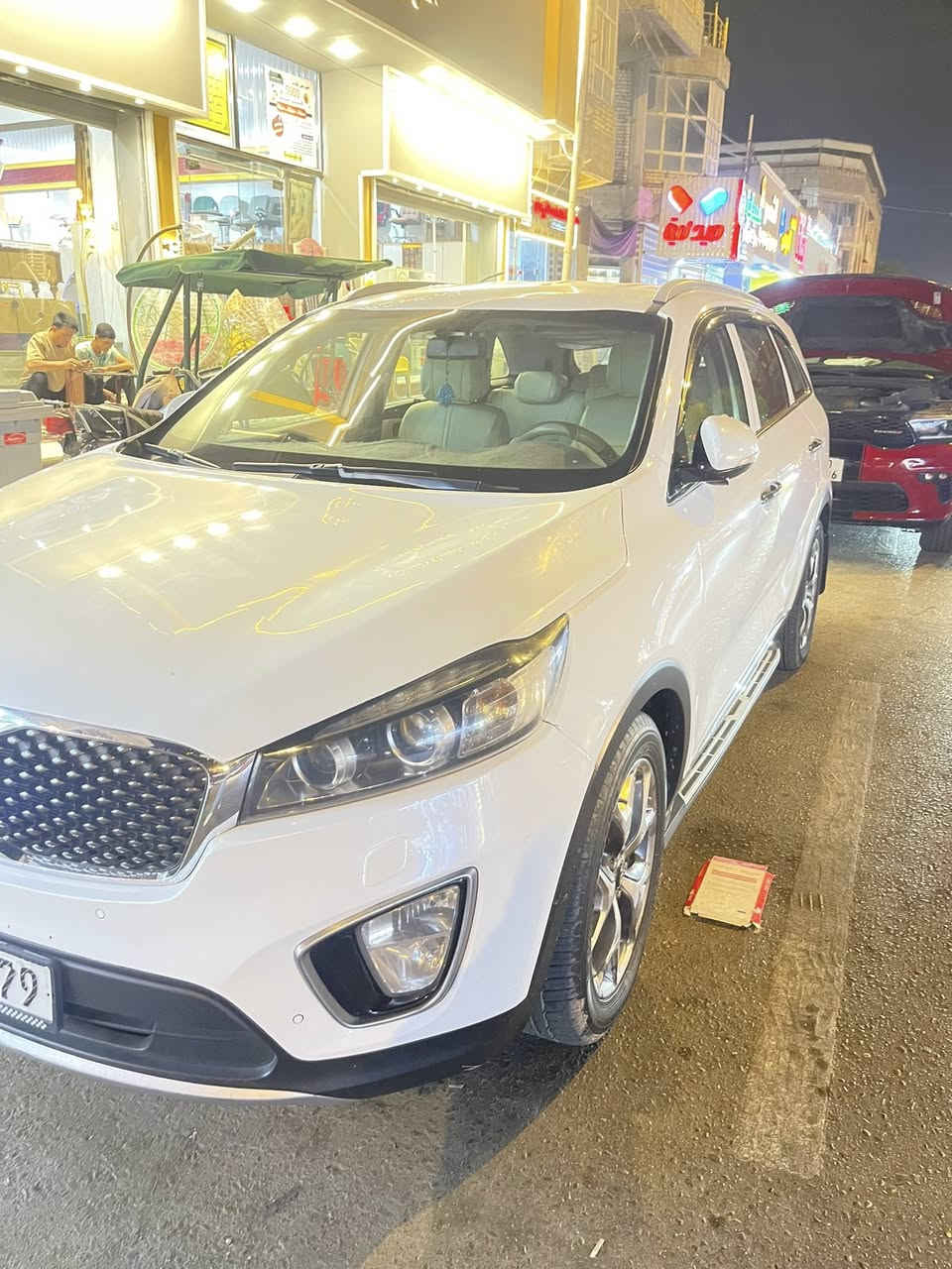 السلام عليكم 
سورنتو 2015 خليجي 6 سلندر 7 راكب رقم بغداد قطعه وحده صبغ فقط المكان الكوت السعر 190 
 ‭  0774 894 7203
