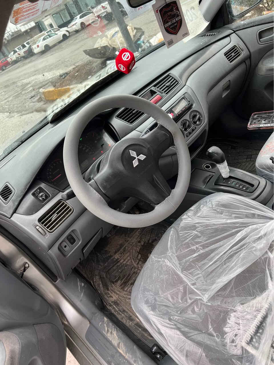 سلام علیکم لانسەر 2007 مکینە گەورە گیر تۆماتیک
سیارەکە حیزام بۆیاغە بێ لیدان کەپس لەسەر ساغەی
مکینە گیر تەقە ڕەقە بەشەرت 
رقم نوییە سنوی بەسەرجوە وکالەو تحویل بەشەرت
سیارەکە مالی دۆستە نموونە لە جوانی تازە بۆیاغ کراوە
سعر 69 وەرقە و مجال ..*********** أربيل, العراق
