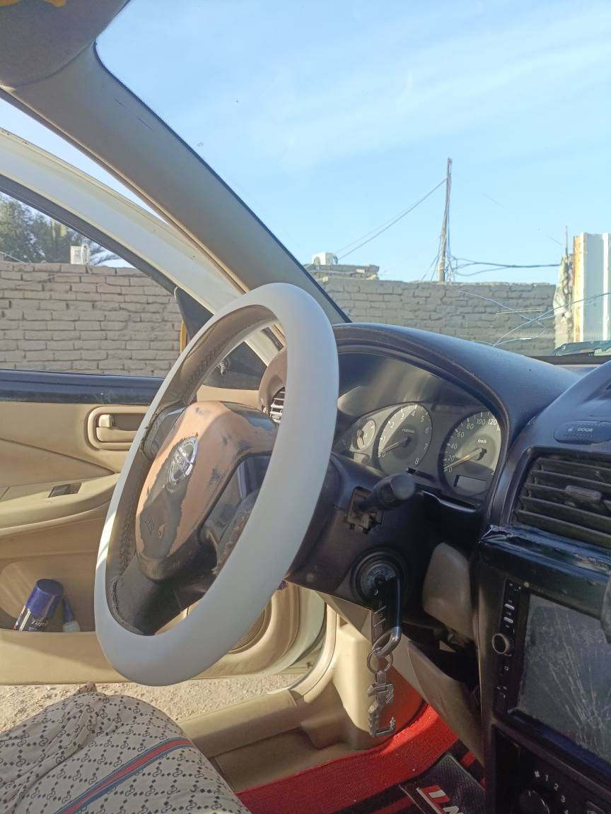 نيسان صني كوري 2007
رقمها بغداد مشروع وطني 
 مكاني الناصريه المركز 
السعر 74 وبيها مجال 
حداديه 100٪ توني سويتها 
اتصل ***********
او هذه 0785024374 وبالخدمـة
