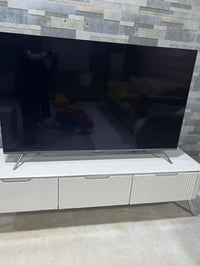 تلفزيون ٥٥ بوصة • سكاي وورث • رانية