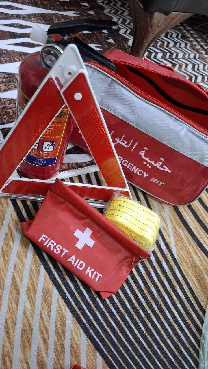 طفايه حريق للبيع مامستعمله 20وبيه مجال  جديده ***********
***********
