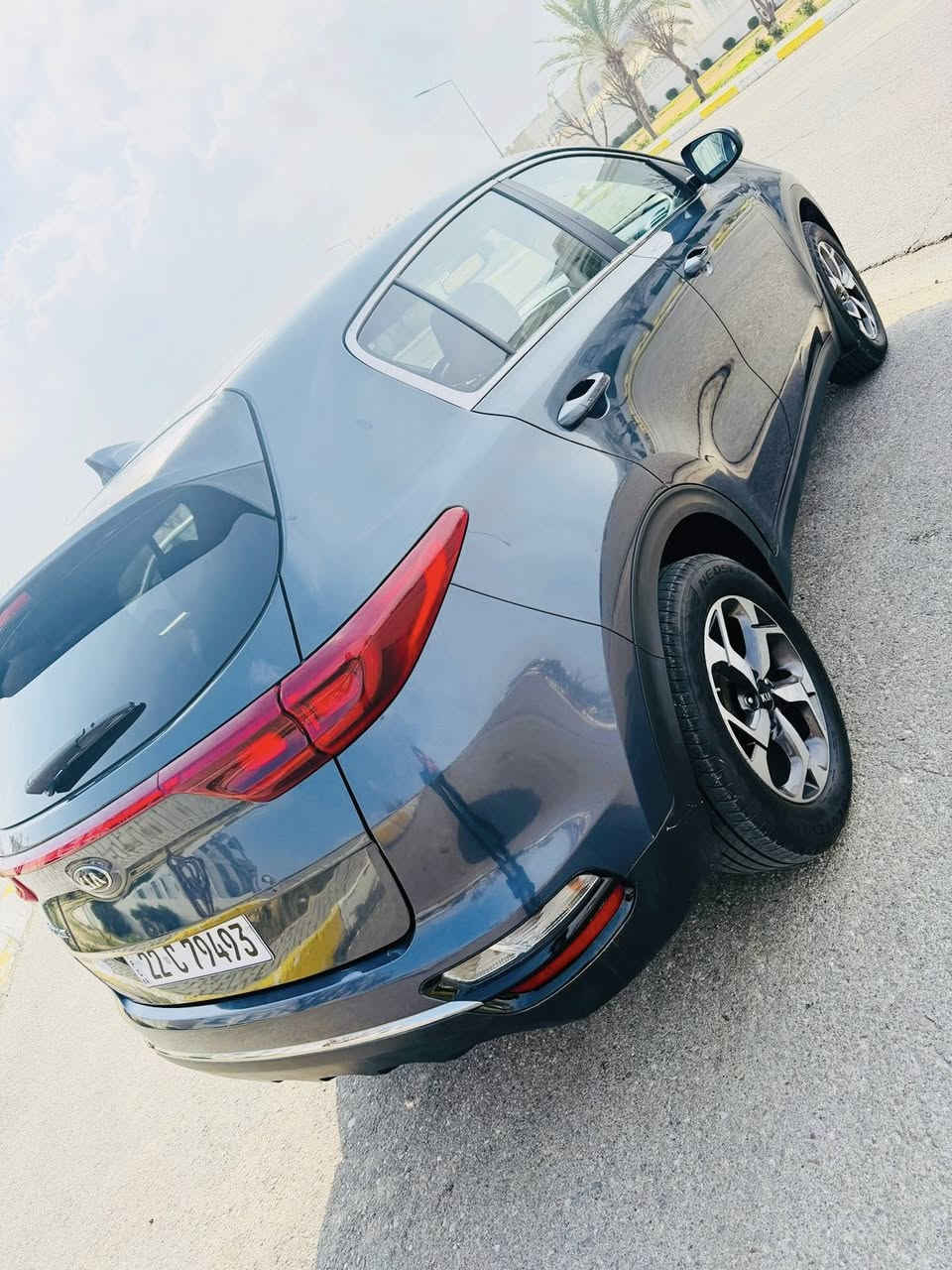 السلام عليكم سبورتج للبيع موديل 2020 بجم شركة
سيارة رقم اربيل مكان اربيل ماشيه 60 

حادثه خلفي باب وجاملغ خلفي سياره شرط ماطاك بيه اي ارباك  وباب كلير ونص مال امريكا تخم تاير سياره جديده وجاهزه 

السعر 155 تواصل ***********
