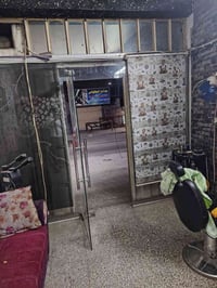 محل حلاقه او وشم للبيع مكاني بغداد الزعفرانيه المحل عل شارع البيع سبب ...