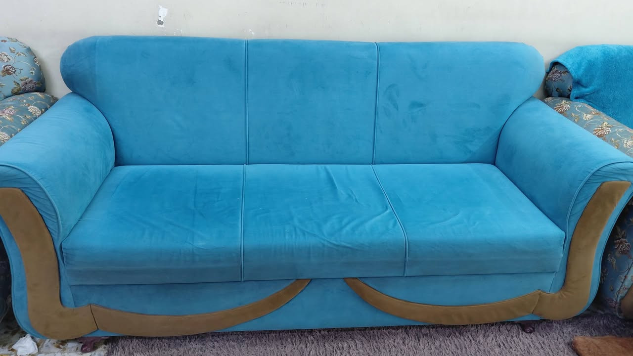 السلام عليكم متوفر تخم فيروزي للبيع ١٠ مقاعد ام ال ٣مقاعد عدد٢ و ام مقعد واحد عدد ٢ و ام مقعدين عدد ١ وسعره ١٥٠ الي يحب يشوفه ويستفسر عنه يتفضل عل الرقم *********** (. العنوان بغداد .)
