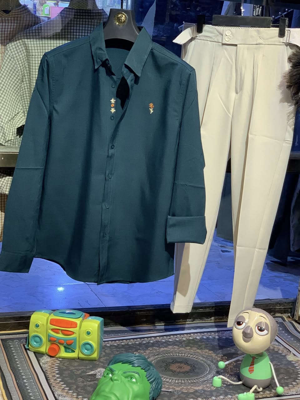 @أزياء عباس كاظم ☠️☠️
قميص رسمي ساده 👌👌
القياسات من L إلى 4xL🔥🔥
المكان السوك المسكوف مقابل بيت يحيى العطارين 🤡🏎️🚕


**إذا كنت صاحب هذا الإعلان وتريد حذفه لأي سبب، رجاءا أرسل رسالة إلى الدعم الفني**