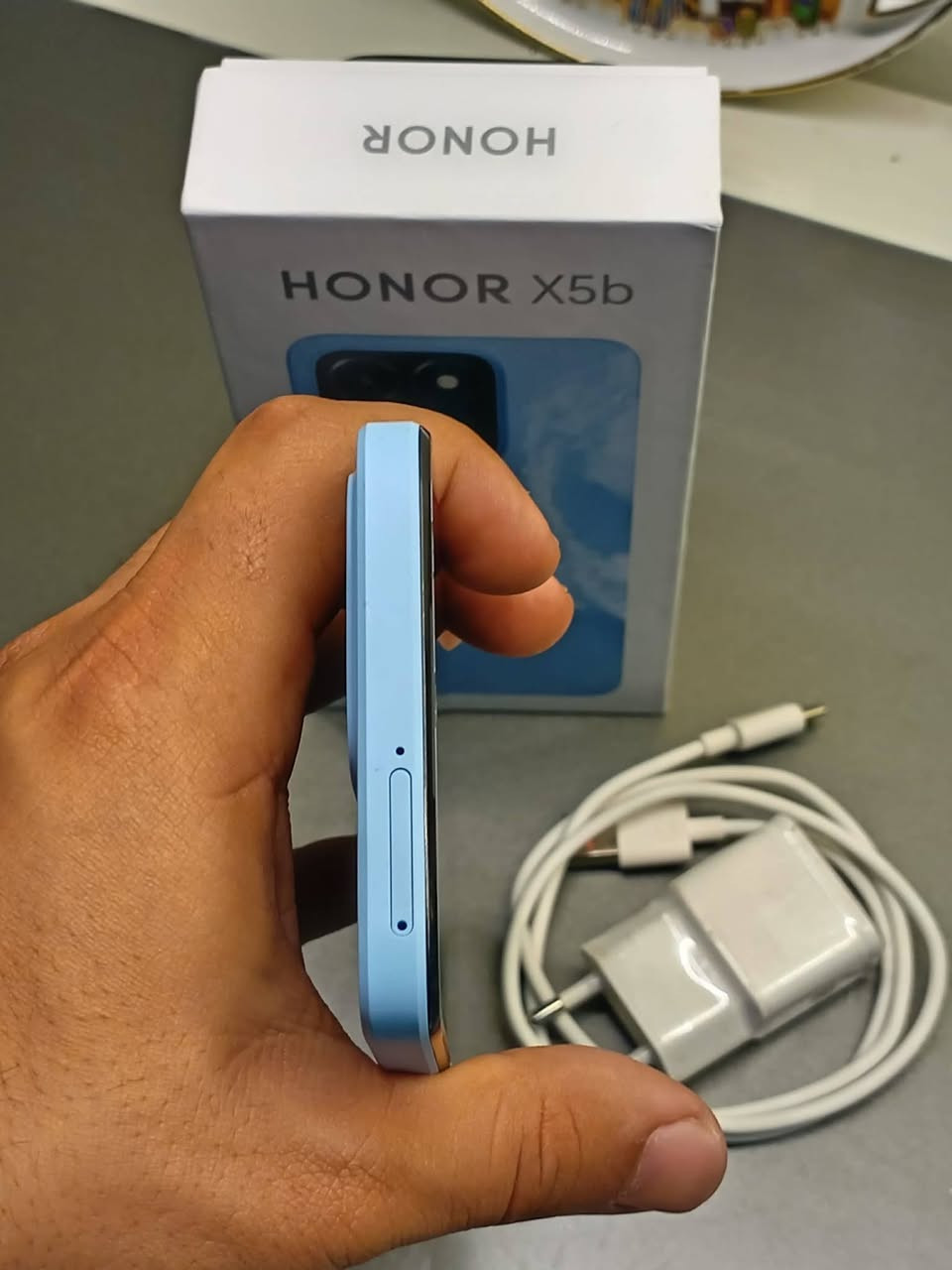 السلام عليكم
HONOR
للبيع الجهاز فقط مفتوح من الكارتون
الذاكرة 64
ملحقات وكارتون
بصمات مستشعر وجه

السعر 100 الف مع مجال بسيط
العنوان بغداد حي العامل او بياع
***********
