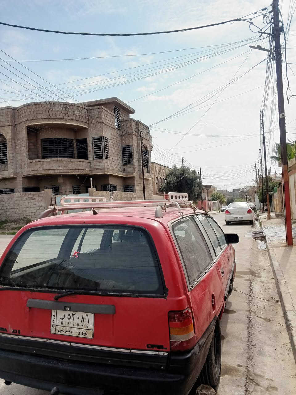 للبيع🛑 اوبل اومكا 🛑استيشن حجم 20كير شرط مكينا بيها كاسكيت فقط وكاله تحويل من صاحبها موصل كاربون ما مقدم شرط السعر بلاش 14ورقه قفل ملكه الشغل 🔥
 العنوان موصل 
بيع مستعجل 
الهاتف***********
