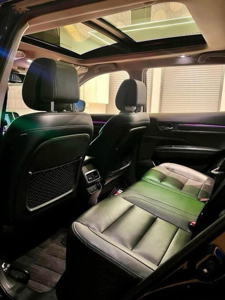 للبيع رينو كوليوس ٢٠٢٣ استلام شركه حره تحويل مباشر على ايد وحده ماشيه ٢١ الف فول السعر ٣١ مليون للاستفسار ***********
