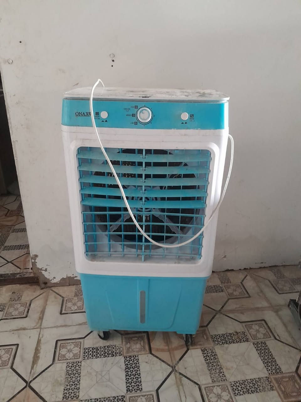 كنفيره للبيع سعر الوحده ب ٥٠ عددهن ٣ والكبيره سعرها ١٠٠ هم عددهن ٣ الشراي خاص


**إذا كنت صاحب هذا الإعلان وتريد حذفه لأي سبب، رجاءا أرسل رسالة إلى الدعم الفني**