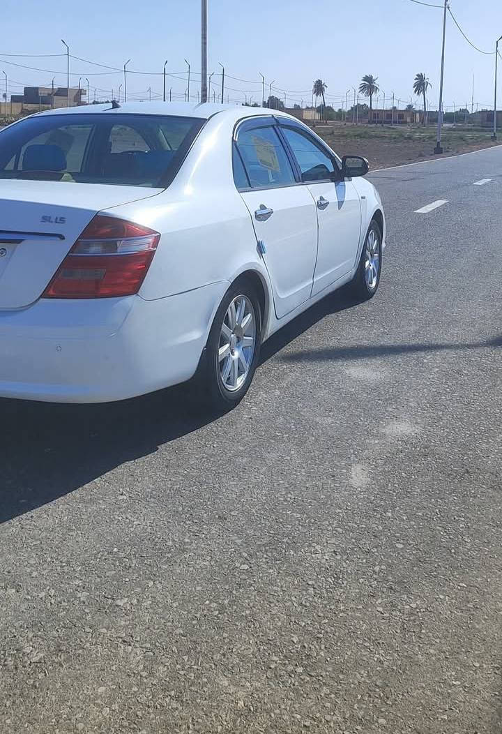 السلام عليكم
جيلي موبل 12 كفالة عامة رقم بغداد انكليزي مشروع وطني 
سنوية الى 30 كير ومكينه شرط حداديه جديده تبريد باتري جديد سيارة ربع مااذب عليها جاهزة سنتر لوك كهربائيات جاهزة السعر 70 وبيها مجال حگ جيه العنوان ديوانية رقم ***********
