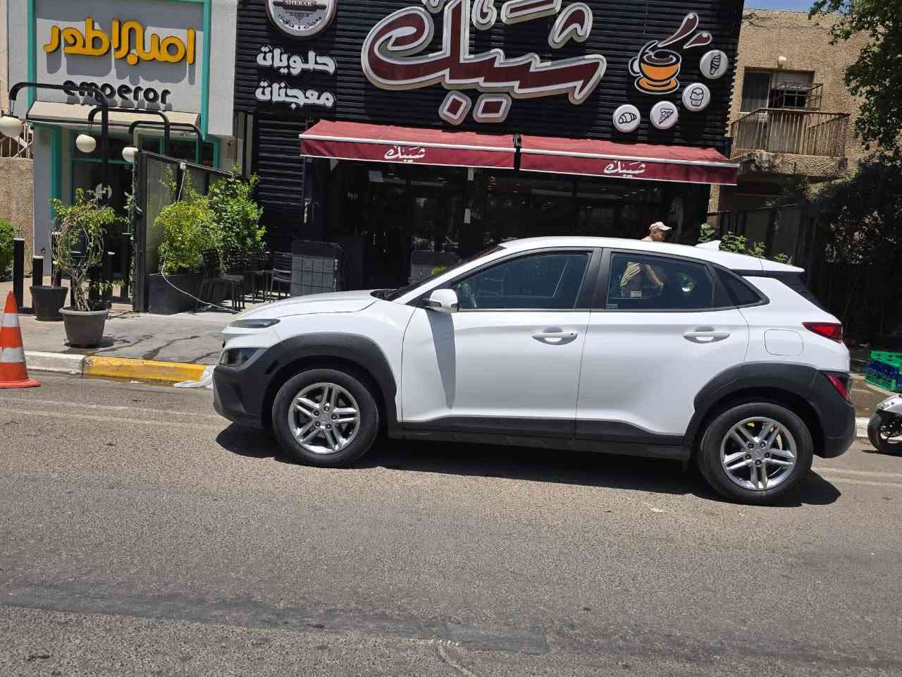 كونا ٢٠٢٣ وارد امريكي حادثهه مثل ماموضح بالصوره للبيع ماشية ٣١ الف مكينه ٢٠٠٠ دوش نص فول سياره جاهزه ستعمال شخصي مال بيت سياره جديده سعر 145 بي مجال *********** مكان بغداد الكاضميه
