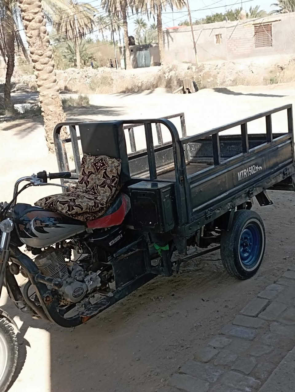 عمي سلام عليكم ستوته اللبيع مديل 14وراق صولي شاصي مكفول كفاله عامه سعر 1450وبيه مجال حك جيه المكان مشخاب هذا رقمي***********مامتواجد عل خاص
