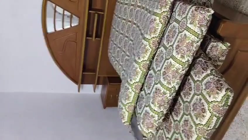 للبيع اغراض نضيفه***********
