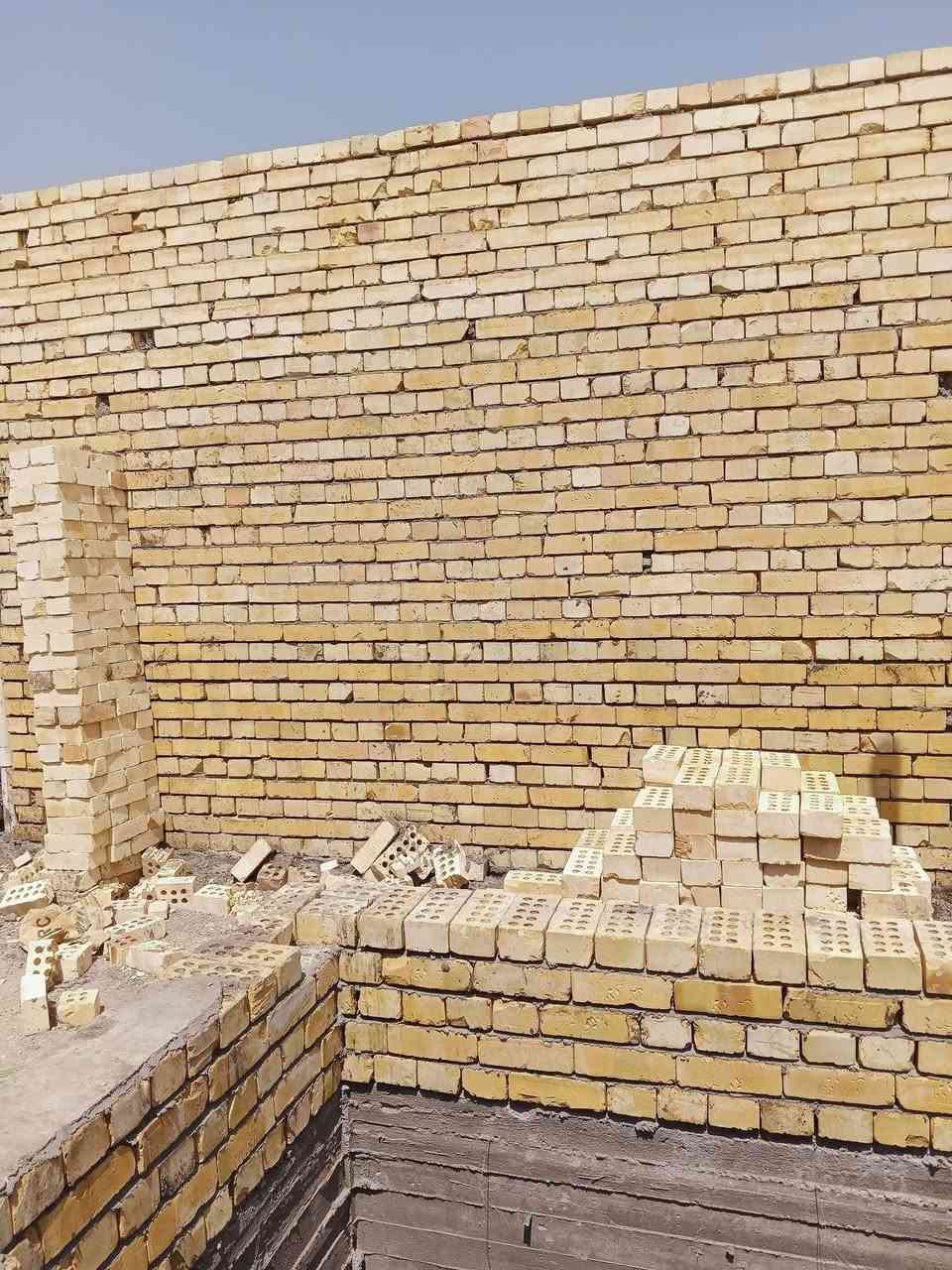 خلفات بناء درجه اولى وزن مضبوط ونظافه *********** يوجد بي واتساب
