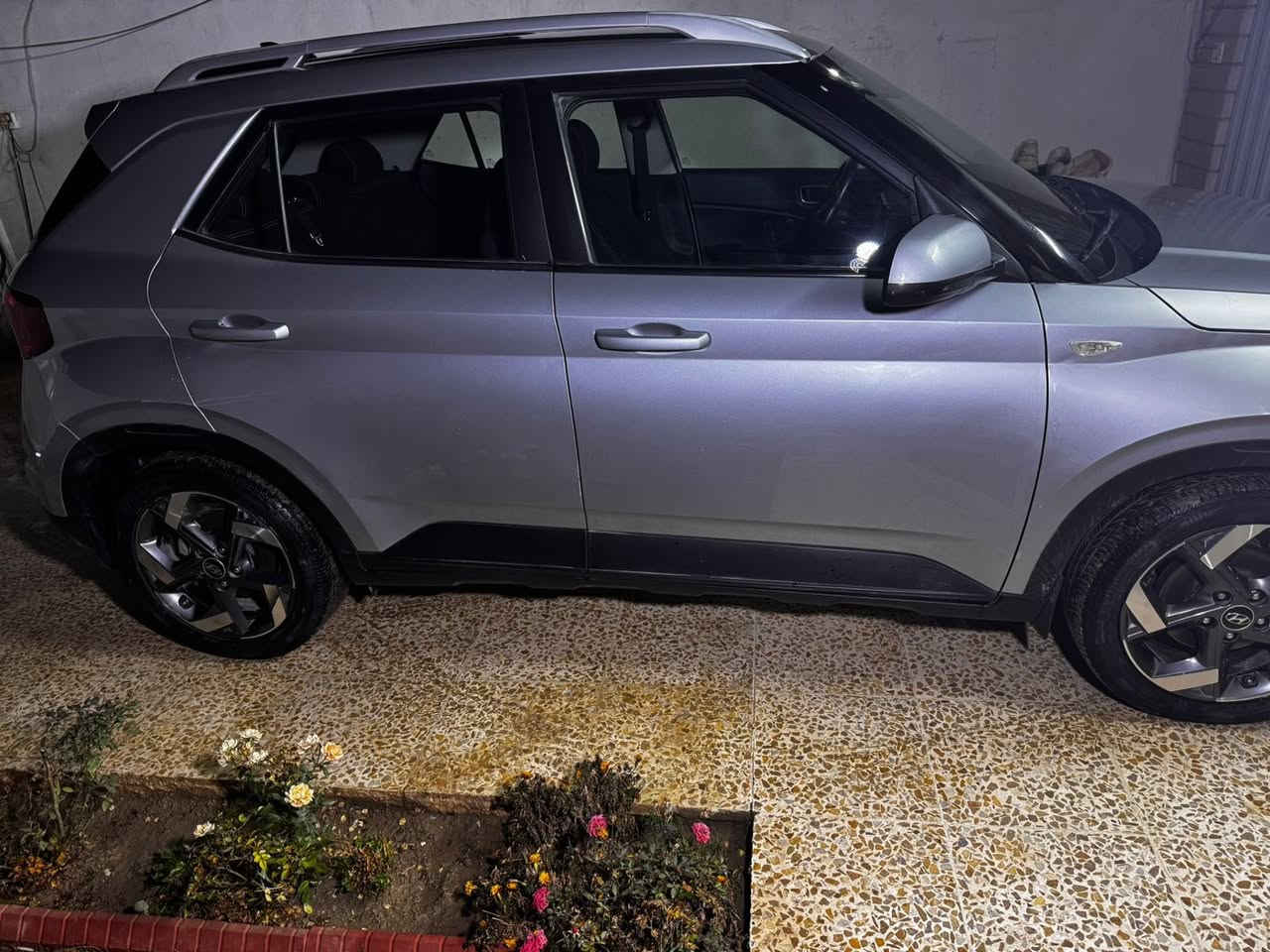 فينو 2021 حادث فقط دعاميه اماميه رقم بغداد مواصفات تحديد مسار تنبيه عند الخروج من المسار حساسات رادار امامي خلفي وجانبي 3 وضعيات قياده محرك 16 دبل نوزل المرغوب مابيها لاصبغ ولابارد حداديه جديده تخم تاير جديد سعرها 135 بيها مجال بسيط حك الجيه مكان السياره سامراء 
***********. مامتواجد ع الفيس والمشراي لايتصل
