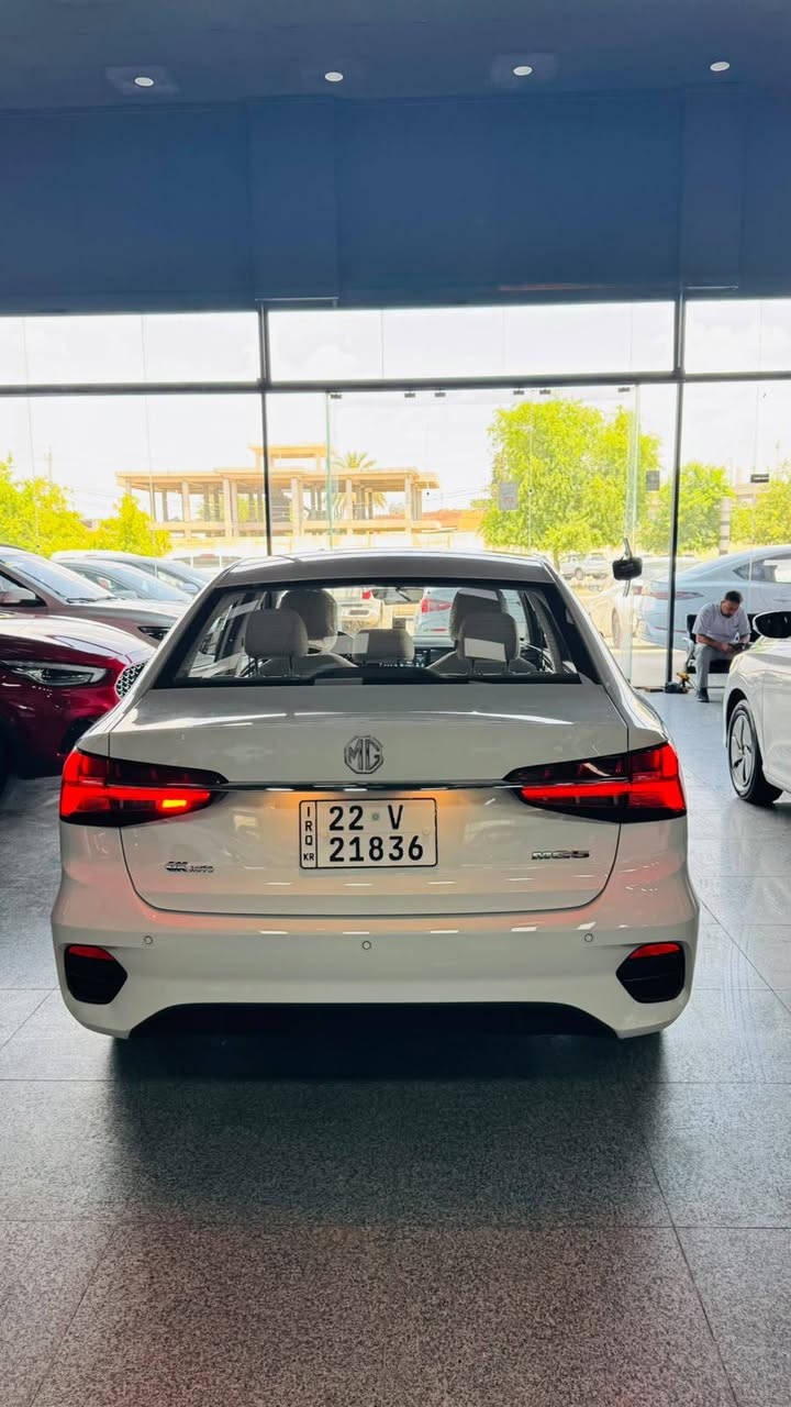 بسم الله الرحمن الرحيم
MG5 plus 
Comfort 
2025
***********
***********
ته نها 11 هه زار رؤيشتووه 
بئ صبوغ بئ سارده كوت 
مواصفات 
بصمه 
شاشه گه وره 
گيچ الكترونى 
بريك بصمة 
أوتو هولد 
ناو سپى 
سوكان ڤوليوم 
تعديل سرعة 
لايت ليد و زينون 
بگ لايت ليد 
ويل كروم 
ئاويته إشاره ت 
Bluetooth 
USB 2
Apple car play 
Auto Android 
حساس دعامى دواوه 
زؤر مواصفات تر......
