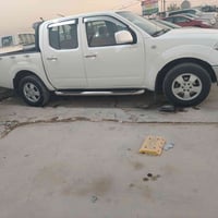 من رخصة الادمن المحترم نيسان نافارا 2010 للبيع سنوية مكانين بارد وشبري...