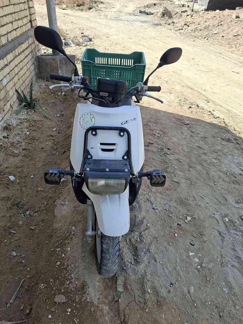 للبيع دراجه يوماها بيكم نضيفه محور مكينه بريز السعر ٦٥٠ وبيها مجال رقم ***********
