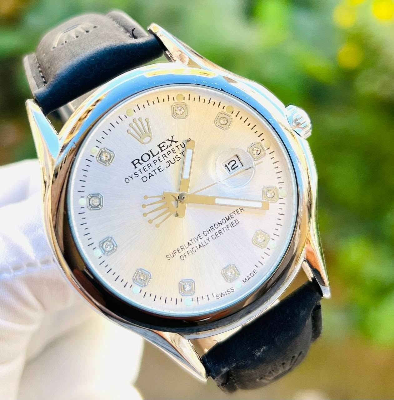 ROLEX ?
رولكس شوكة كوالتي ممتازه جدا 
جلد إسباني مختوم بروليكس 
قفل صلب مختوم
ضهر مختوم حفر

#مخزن4


**إذا كنت صاحب هذا الإعلان وتريد حذفه لأي سبب، رجاءا أرسل رسالة إلى الدعم الفني**
