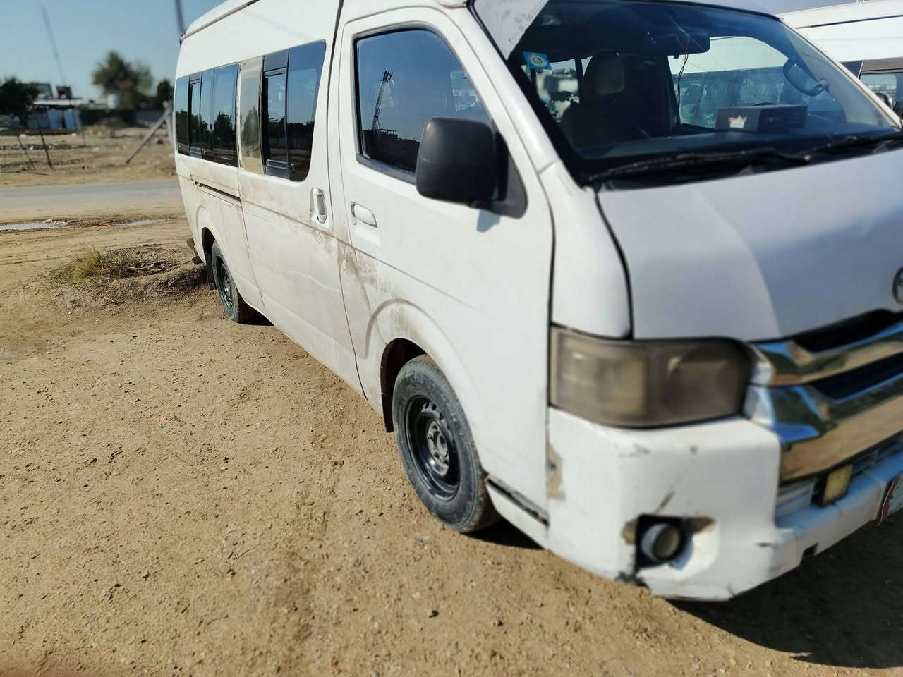 السلام عليكم للبيع جنبي اج تو موديل 14 السياره متجايه مصبوغه أحزام بس تعميره او صبغها ممشتغلينها حلو ابيع واقع حال السياره بيه + منضومه غاز  محرك كير اكسل تخم تاير خير من الله المحرك مجفت جديد صدر ٧٠بل ميه يرادلها بس كاعيه دوشمه رقم بغداد السنويه ل ٢٨ مصفره هيه مرور تحويل مباشر مكان السياره بغداد المحموديه السعر ٦٨ / ***********  ***********
